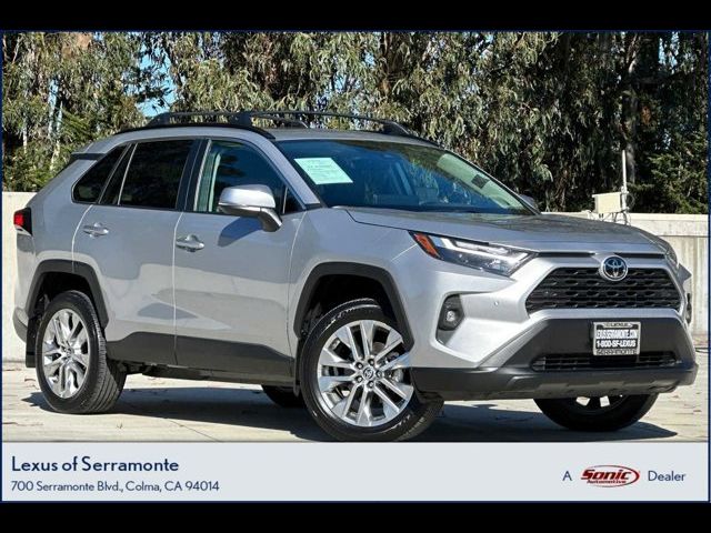 2023 Toyota RAV4 XLE Premium