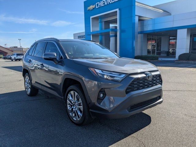 2023 Toyota RAV4 XLE Premium