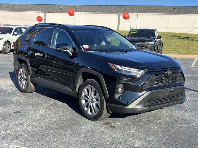 2023 Toyota RAV4 XLE Premium