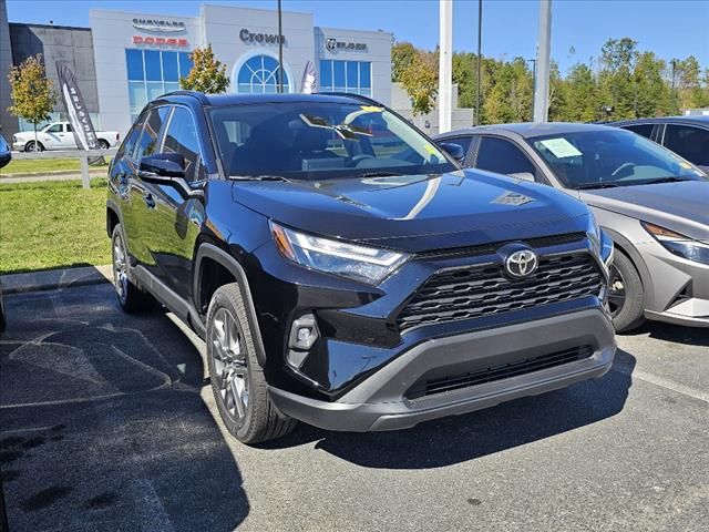 2023 Toyota RAV4 XLE Premium