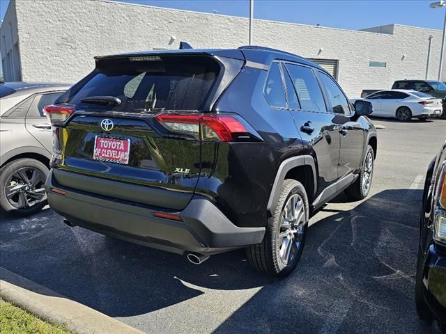 2023 Toyota RAV4 XLE Premium