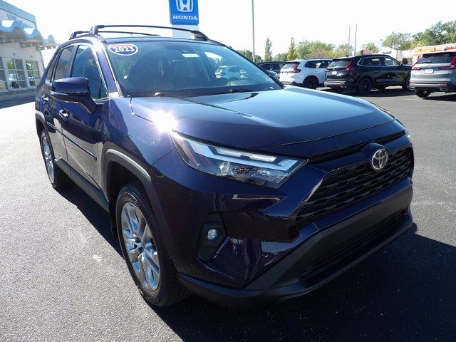 2023 Toyota RAV4 XLE Premium