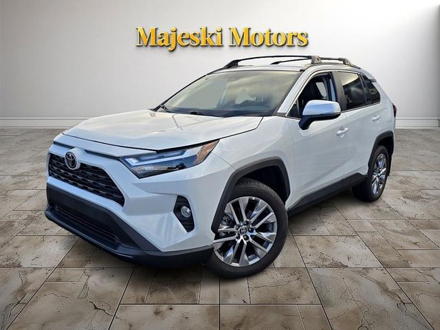 2023 Toyota RAV4 XLE Premium