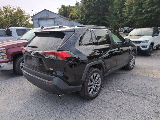 2023 Toyota RAV4 XLE Premium