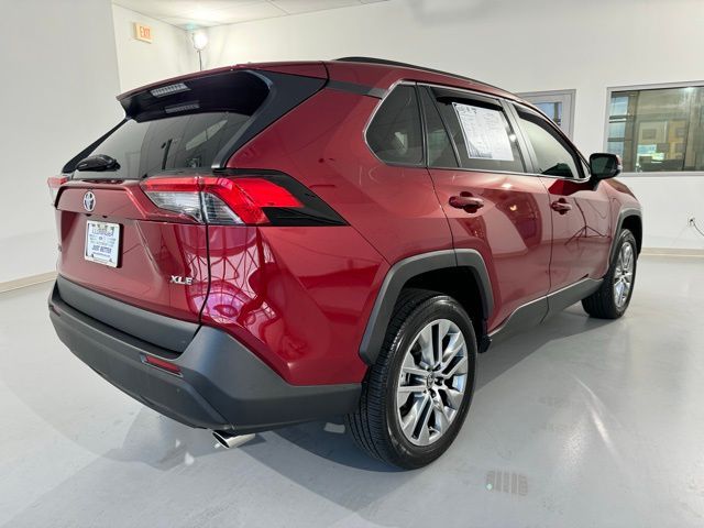 2023 Toyota RAV4 XLE Premium