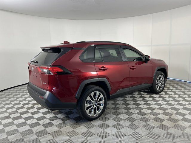 2023 Toyota RAV4 XLE Premium