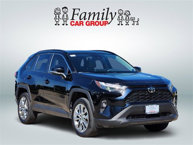 2023 Toyota RAV4 XLE Premium