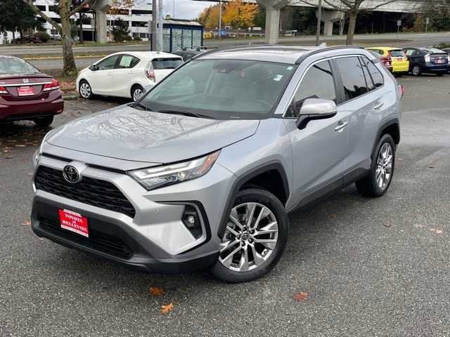 2023 Toyota RAV4 XLE Premium