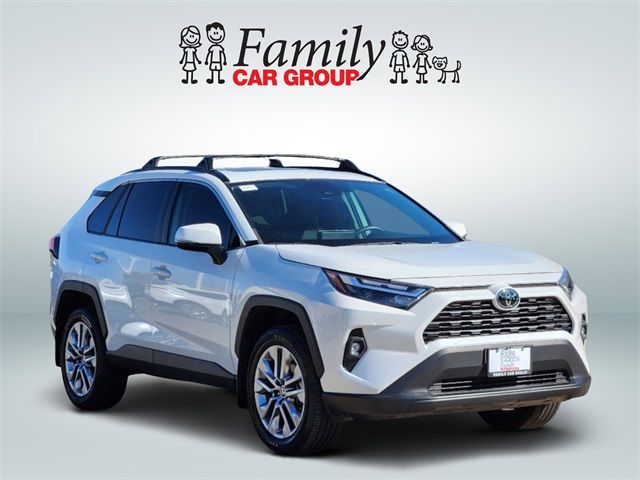 2023 Toyota RAV4 XLE Premium