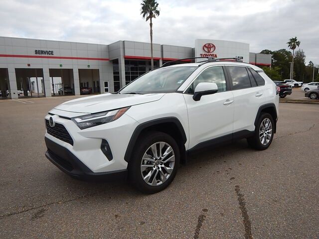 2023 Toyota RAV4 XLE Premium