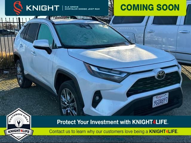 2023 Toyota RAV4 XLE Premium