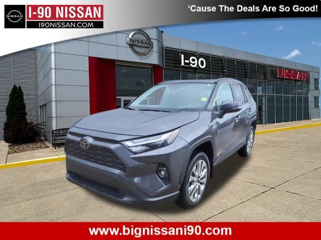 2023 Toyota RAV4 XLE Premium