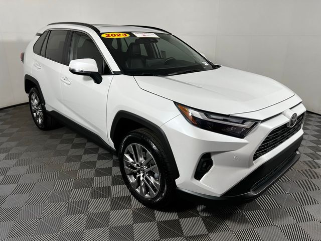 2023 Toyota RAV4 XLE Premium