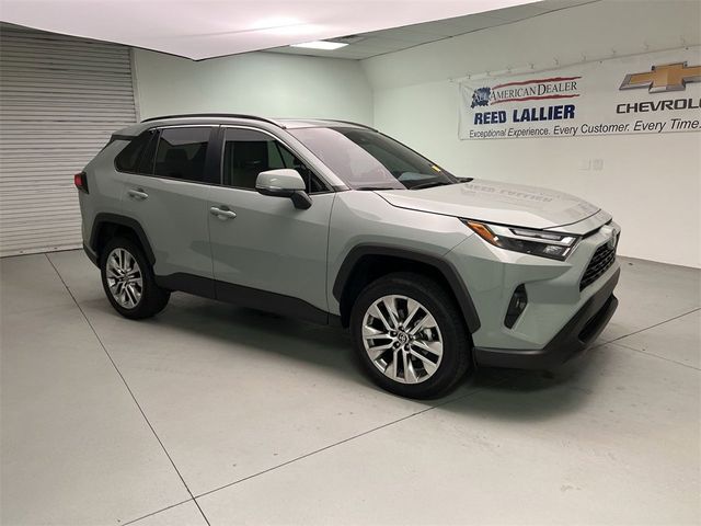 2023 Toyota RAV4 XLE Premium