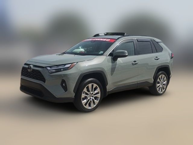 2023 Toyota RAV4 XLE Premium