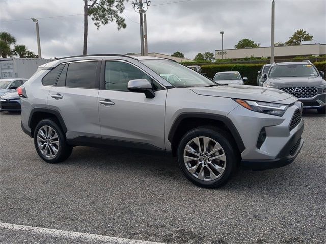 2023 Toyota RAV4 XLE Premium