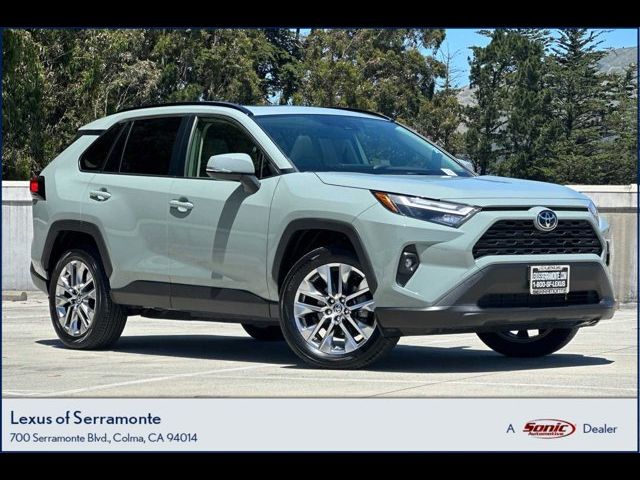 2023 Toyota RAV4 XLE Premium