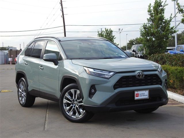 2023 Toyota RAV4 XLE Premium