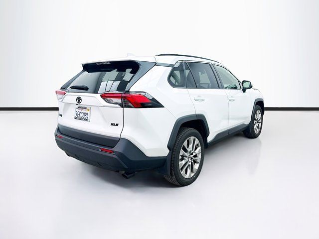 2023 Toyota RAV4 XLE Premium