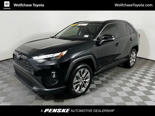 2023 Toyota RAV4 XLE Premium