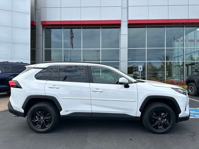 2023 Toyota RAV4 Hybrid LE