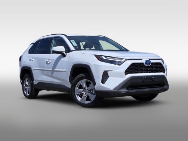 2023 Toyota RAV4 Hybrid LE