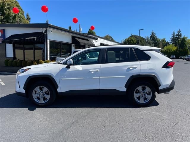 2023 Toyota RAV4 Hybrid LE