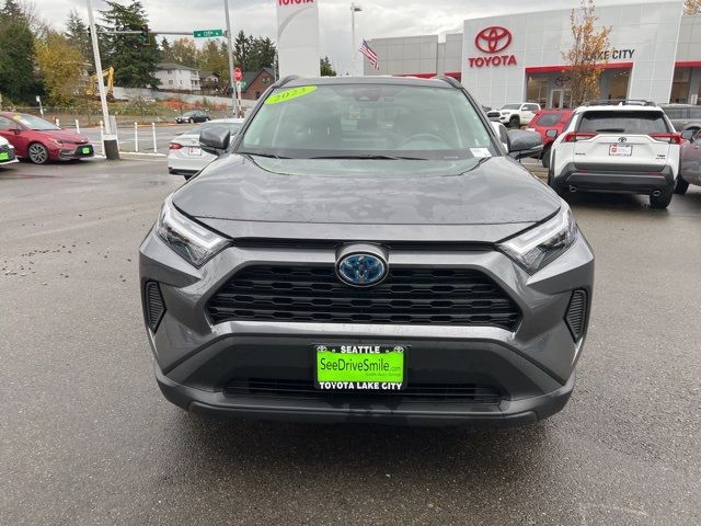 2023 Toyota RAV4 Hybrid LE