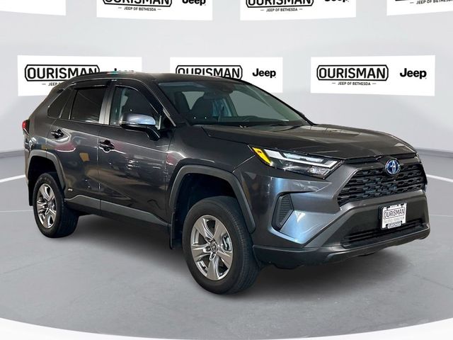 2023 Toyota RAV4 Hybrid LE