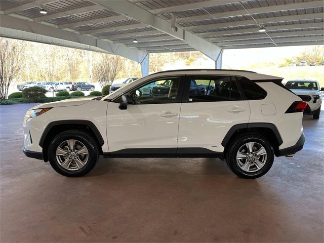 2023 Toyota RAV4 Hybrid LE