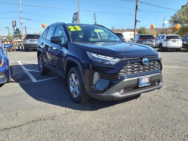 2023 Toyota RAV4 Hybrid LE