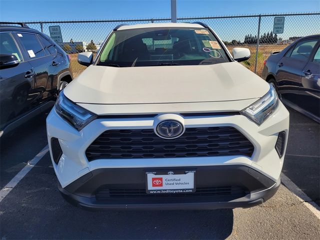 2023 Toyota RAV4 Hybrid LE