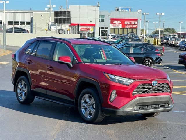 2023 Toyota RAV4 Hybrid LE