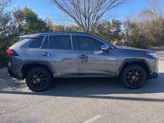 2023 Toyota RAV4 Hybrid SE