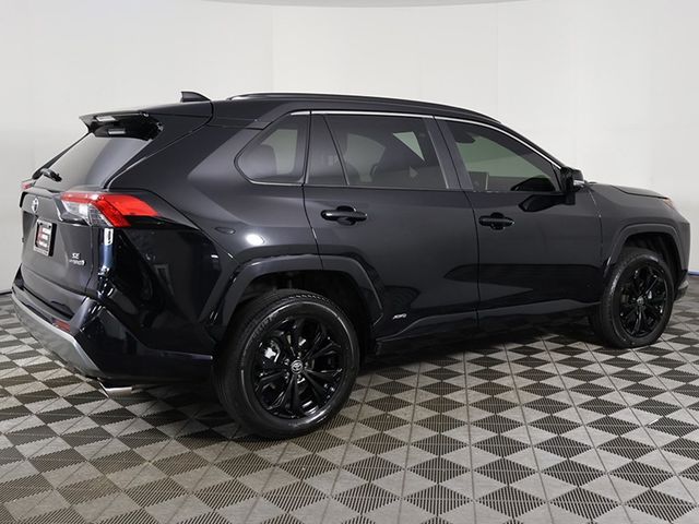 2023 Toyota RAV4 Hybrid SE