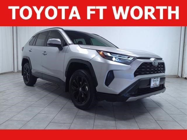 2023 Toyota RAV4 Hybrid SE