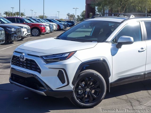 2023 Toyota RAV4 Hybrid SE