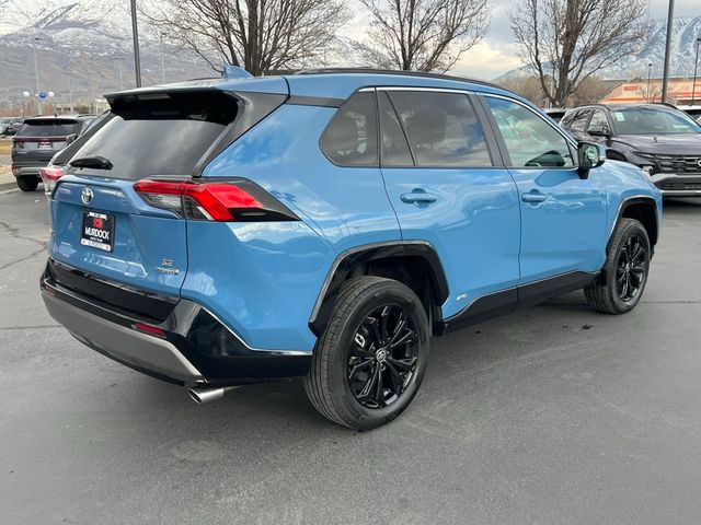 2023 Toyota RAV4 Hybrid SE