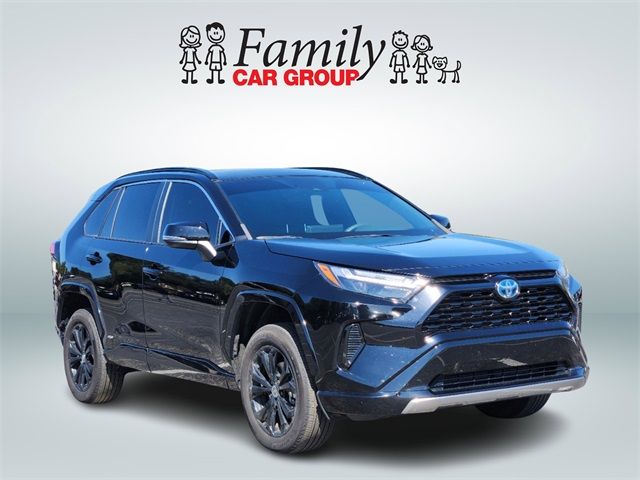 2023 Toyota RAV4 Hybrid SE