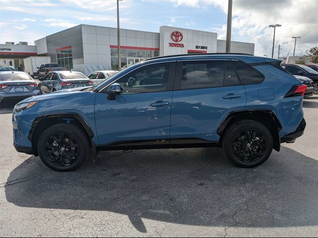 2023 Toyota RAV4 Hybrid SE