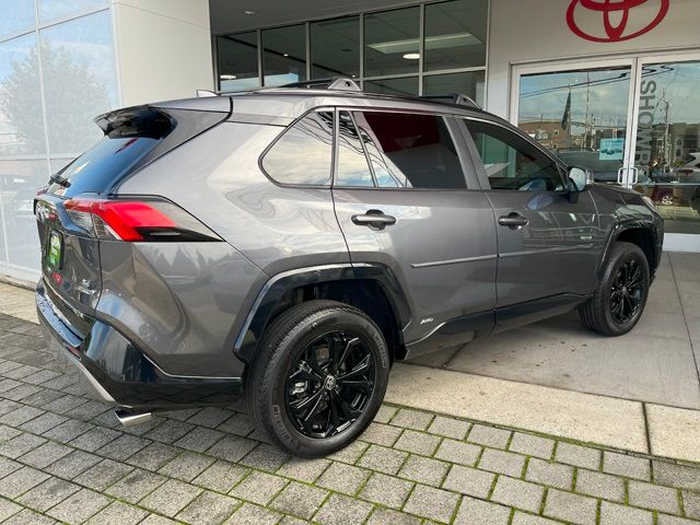 2023 Toyota RAV4 Hybrid SE