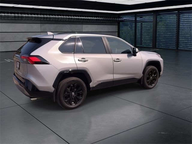 2023 Toyota RAV4 Hybrid SE