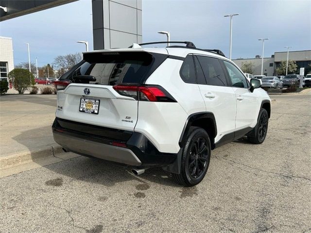 2023 Toyota RAV4 Hybrid SE