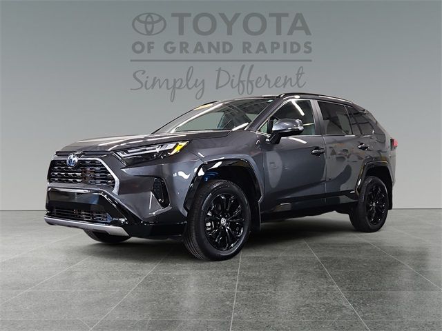 2023 Toyota RAV4 Hybrid SE