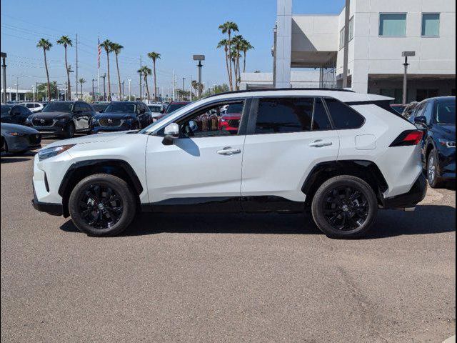 2023 Toyota RAV4 Hybrid SE