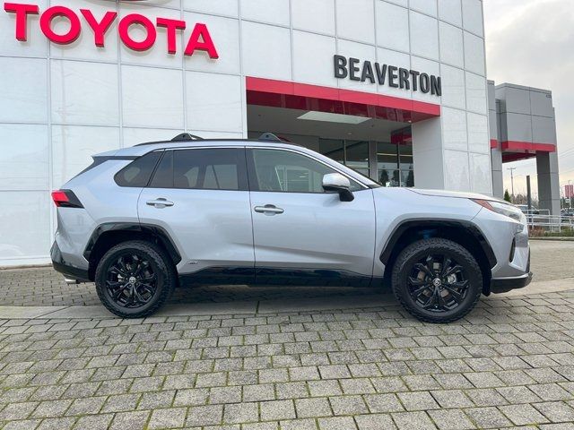 2023 Toyota RAV4 Hybrid SE