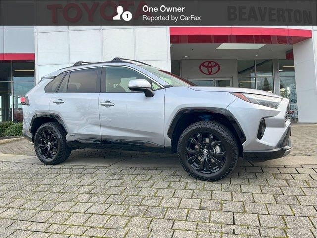 2023 Toyota RAV4 Hybrid SE