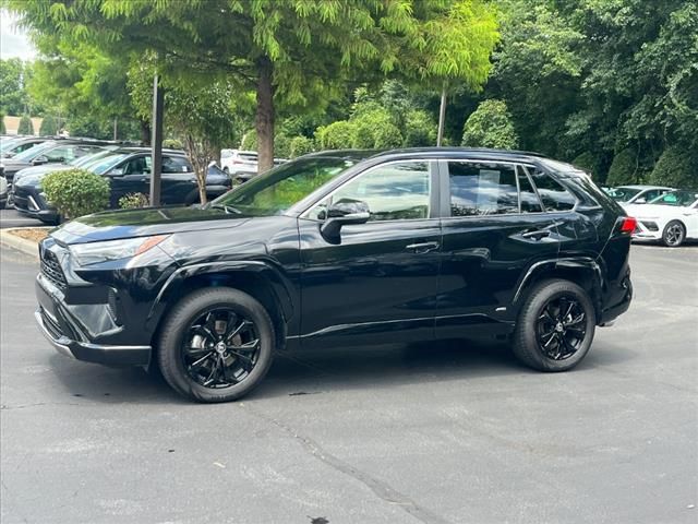 2023 Toyota RAV4 Hybrid SE