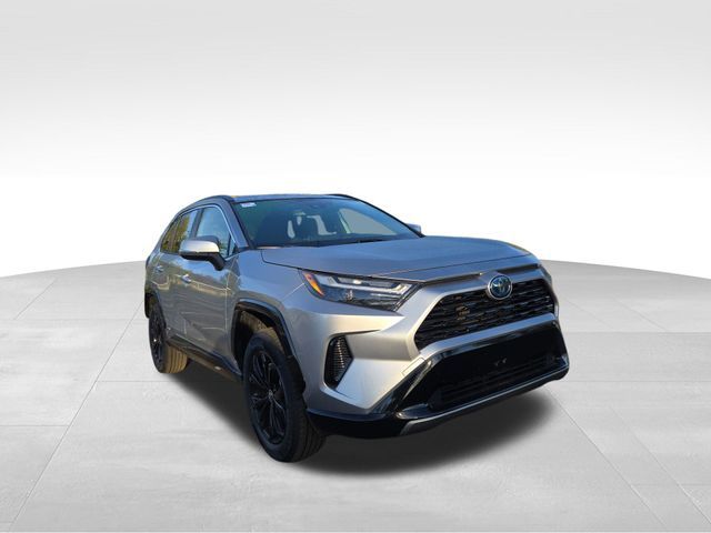 2023 Toyota RAV4 Hybrid SE