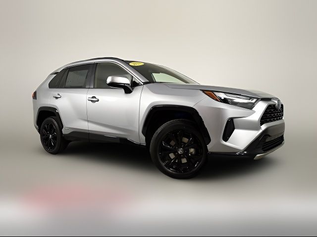 2023 Toyota RAV4 Hybrid SE